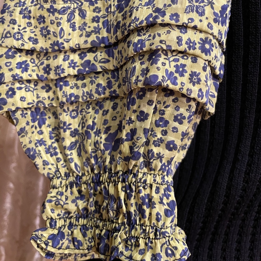 Blouse - Picture 16 of 16
